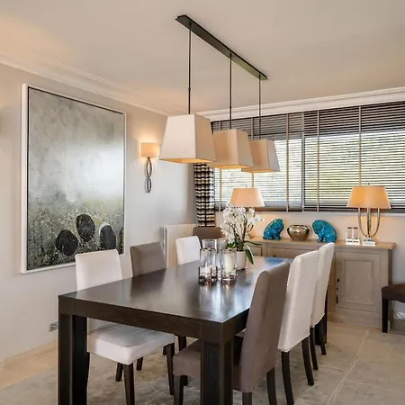 Duplex Penthouse With Panoramic Sea View In Appartement Cannes