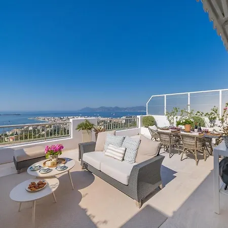 Appartement Duplex Penthouse With Panoramic Sea View In Cannes